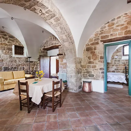 Hotel Masseria San Giovanni Sgadari 4*