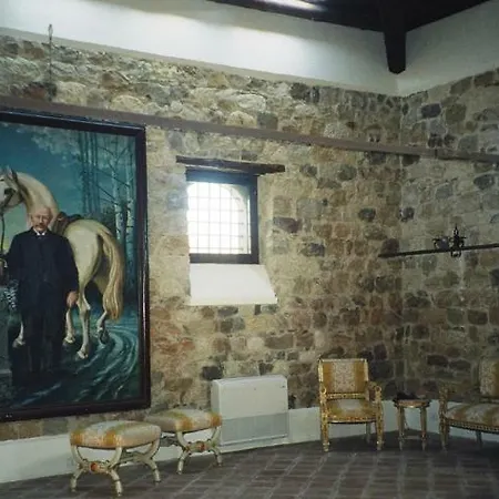 Masseria San Giovanni Sgadari Hotel Bompietro